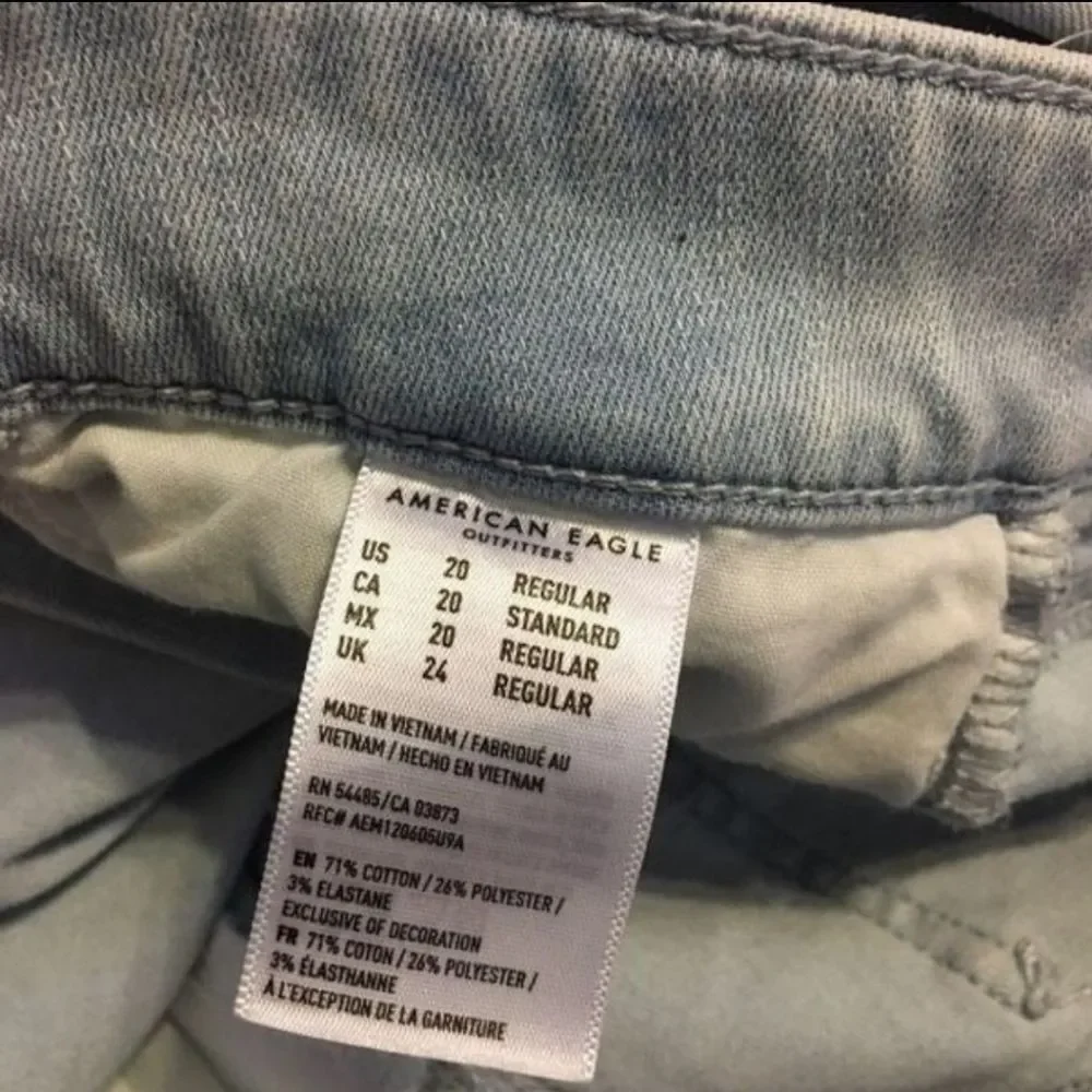 American Eagle Hi-rise Blue Acid Wash Jeans Size 20